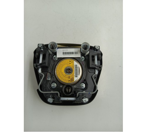 Подушка безопасности водителя