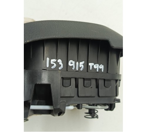 Подушка безопасности водителя