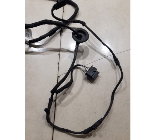 Электропроводка двери (передняя правая)