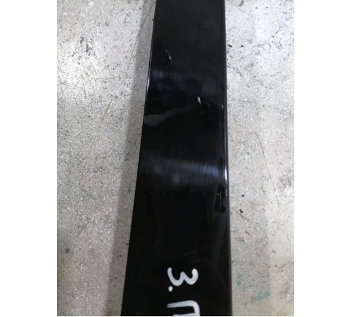 Декоративная накладка кузова задняя правая