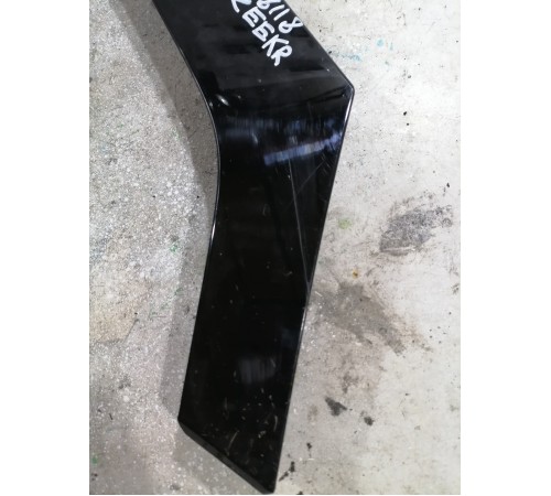 Декоративная накладка кузова задняя правая