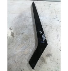 Декоративная накладка кузова задняя правая