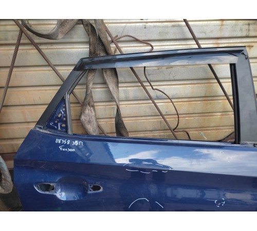 Дверь задняя правая