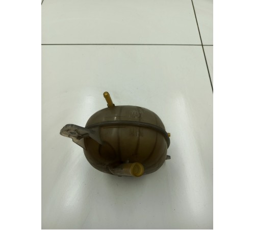 Бачок расширительный