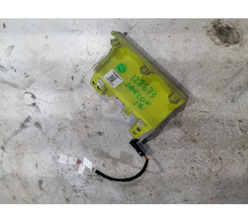 Накладка торпедо декоративная левая