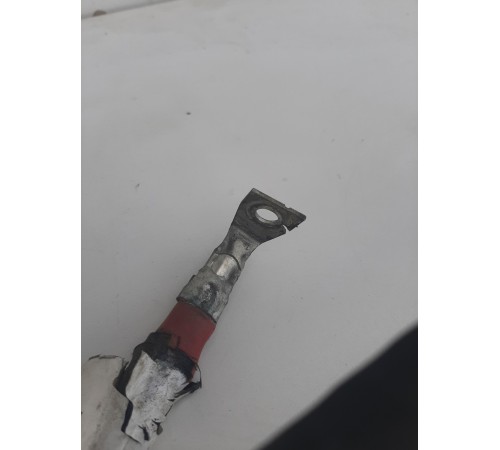 Провод с генератора на стартер