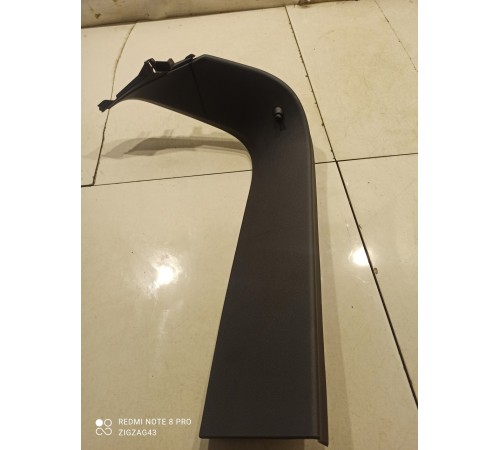 Обшивка багажника(правая)