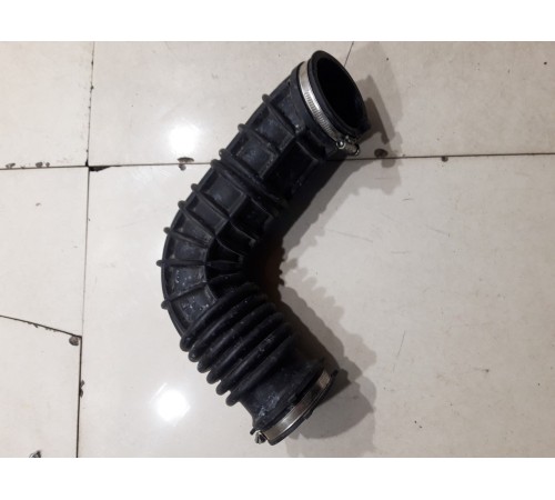 Патрубок воздушного фильтра