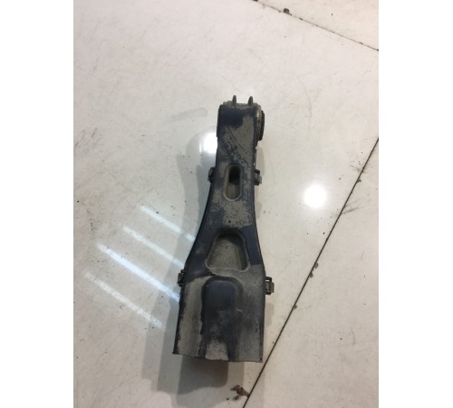 Рычаг подвески (задний, левый, нижний)