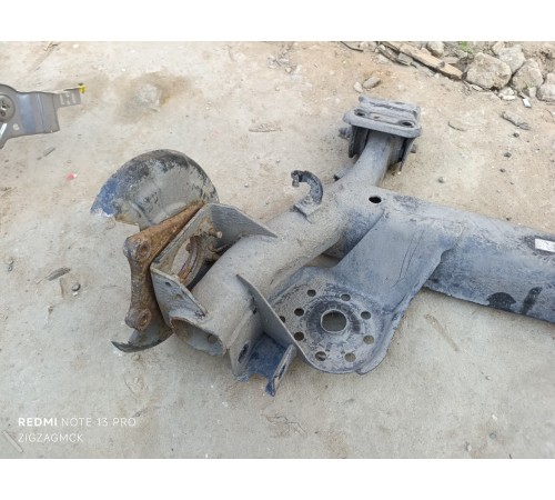 Балка подвески задняя