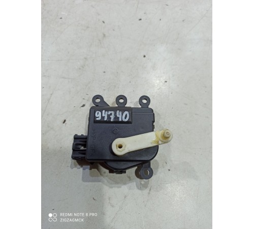 Моторчик привода заслонок отопителя