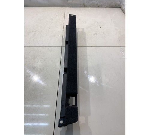 Кронштейн пола багажника (задний,правый)