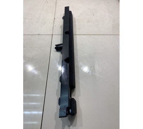 Кронштейн пола багажника (задний,правый)