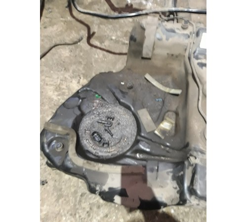 Бак топливный