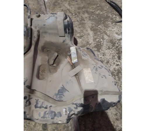 Бак топливный