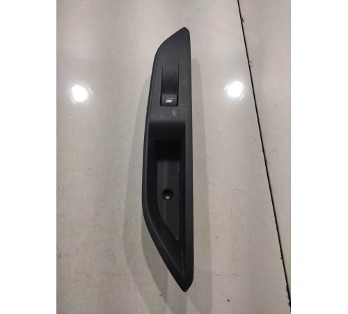 Кнопка стеклоподъемника (задняя, левая)