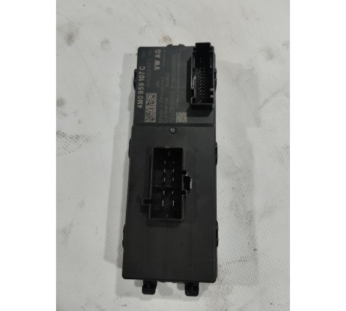 Блок управления крышкой багажника