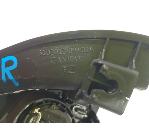 Угол двери передний правый внутренний с динамиком