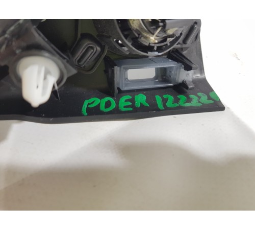 Угол двери передний правый внутренний с динамиком