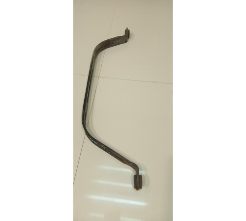 Лямка топливного бака правая