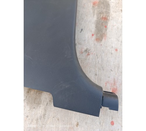 Обшивка центральной стойки левая нижняя