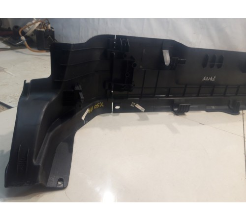 накладка заднего сиденья центральная