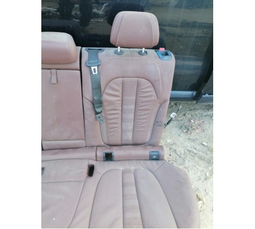 Задний ряд сидений