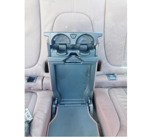 Задний ряд сидений