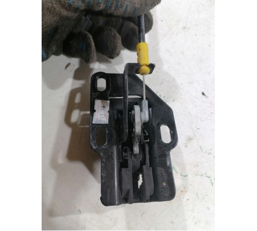 Замок распашной двери 