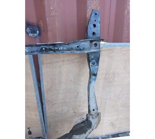 Балка (подрамник) передний