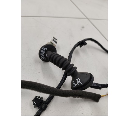 Электропроводка двери задняя правая