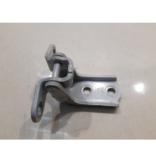 Петля двери (передняя, правая, верхняя)