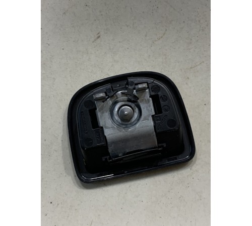 Крючок багажника