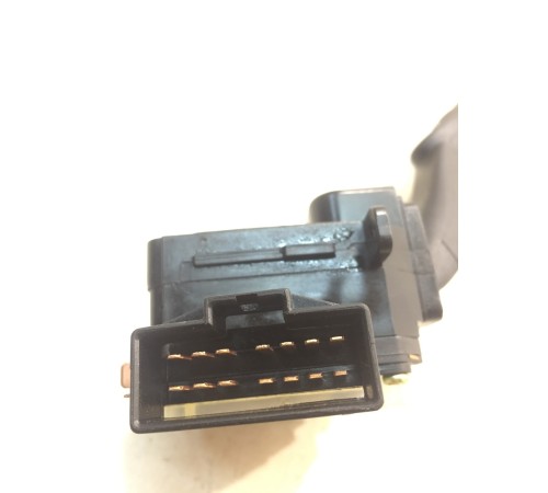 Переключатель подрулевой стеклоочистителя