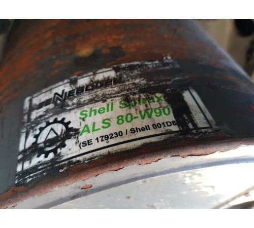 Направляющая колесной пары передняя левая