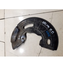 Кожух тормозного диска(передний правый)