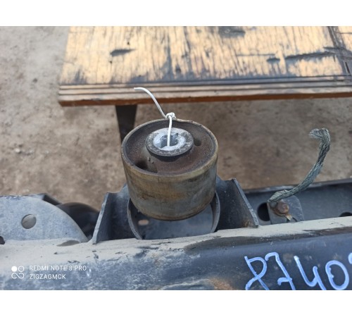 Балка задняя (подрамник)