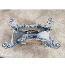 Балка задняя (подрамник)