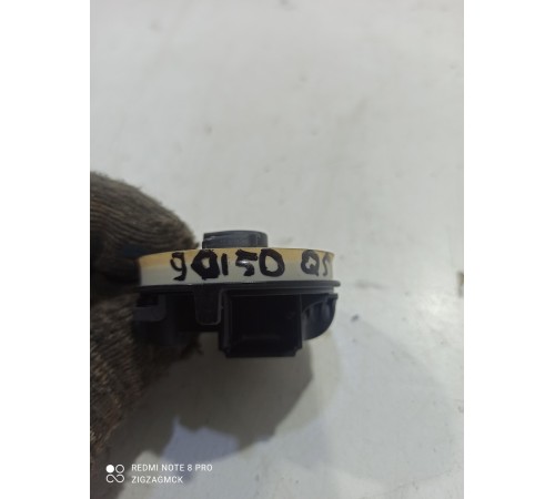 Датчик удара (передний левый)