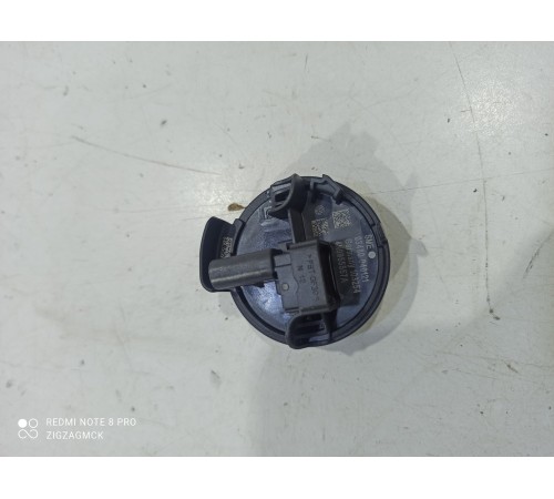 Датчик удара (передний левый)