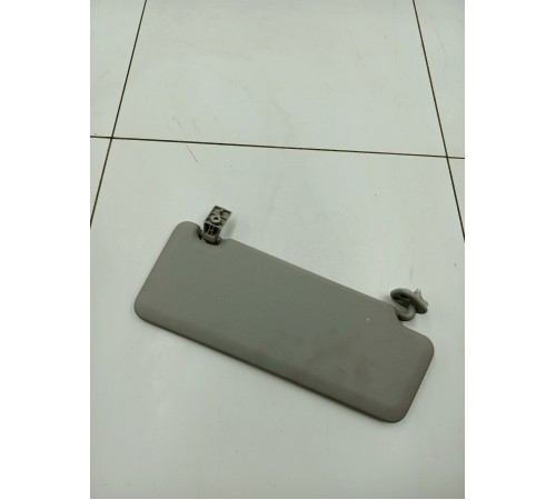 Козырек солнцезащитный левый