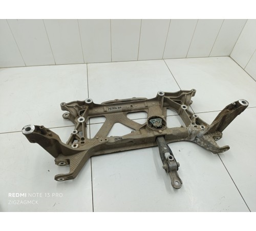 Подрамник передний