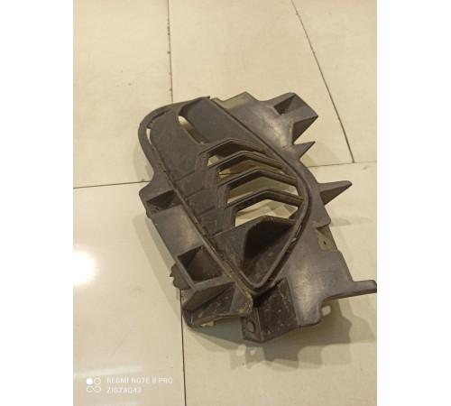 Накладка переднего бампера (левая)