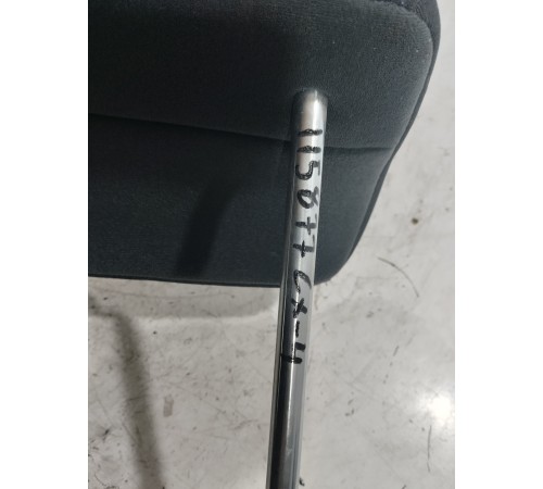 Подголовник сиденья