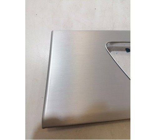 Накладка обшивки двери задняя правая