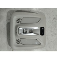 Плафон внутреннего освещения передний