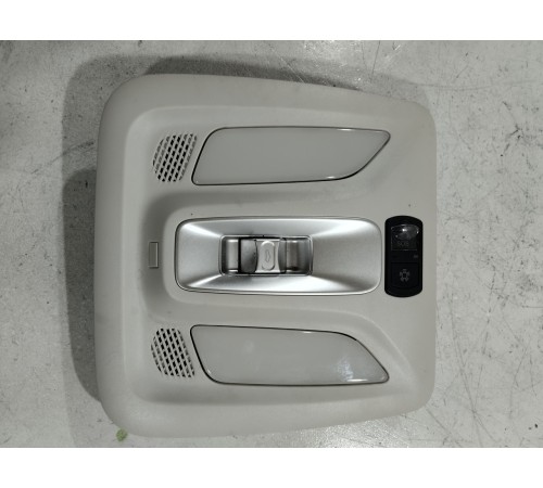 Плафон внутреннего освещения передний