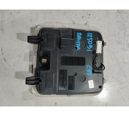 Плафон внутреннего освещения передний