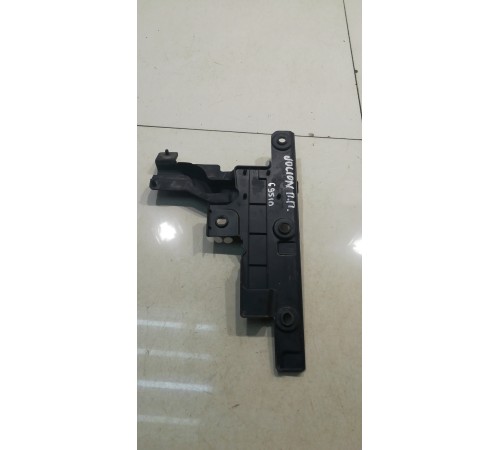 Накладка жабо (правая)