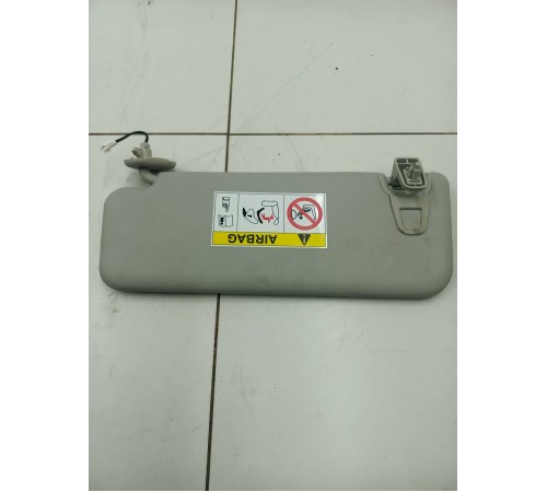 Козырек солнцезащитный Пассажирский